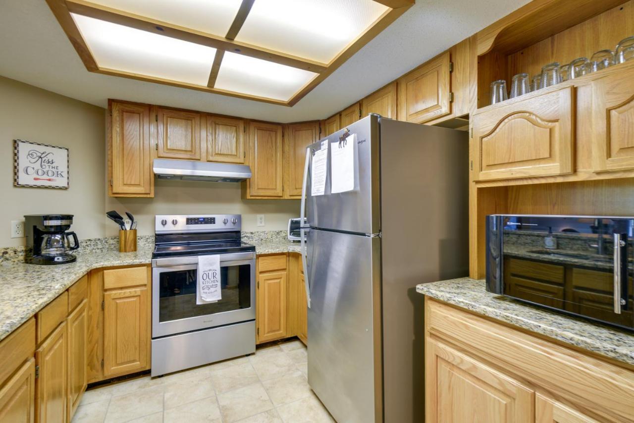 Well-Appointed Lincoln Abode Ski, Swim And Fish! Екстер'єр фото